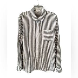 Crown & Ivy long sleeve. NWOT . Size XL